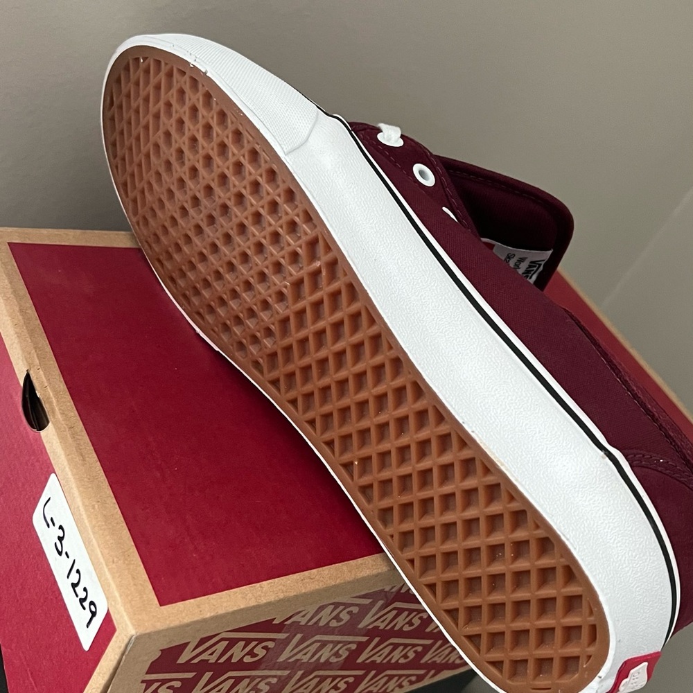Mens shoes